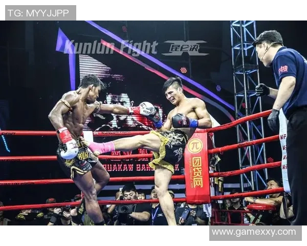 孔令丰与哈亚的精彩对决谁将成为胜者揭晓搏击界的新传奇