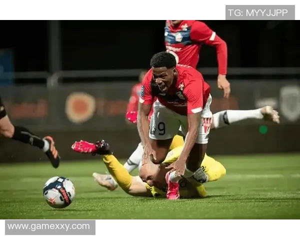 欧冠激战贝尔格莱德红星对决哥本哈根争夺小组出线权