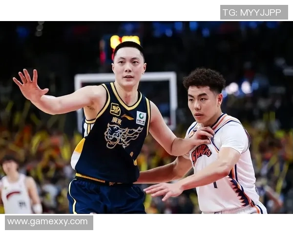 CBA广东队与北京队精彩对决录像回放及赛后分析分享 CBA广东队与北京队精彩对决录像回放及赛后分析分享